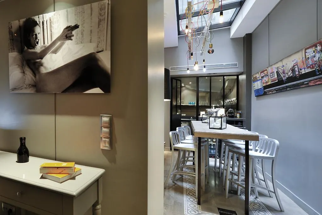 Ze Hotel Paris 4*,
